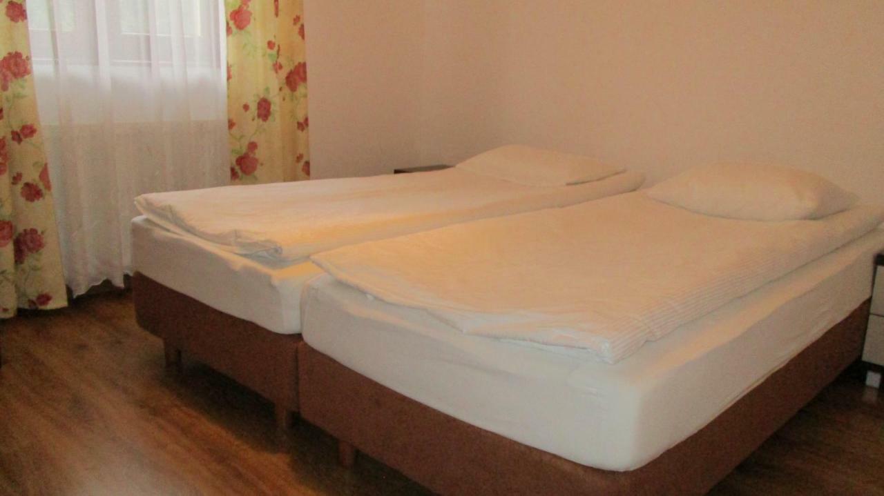 Gosciniec Klejnot Borowo